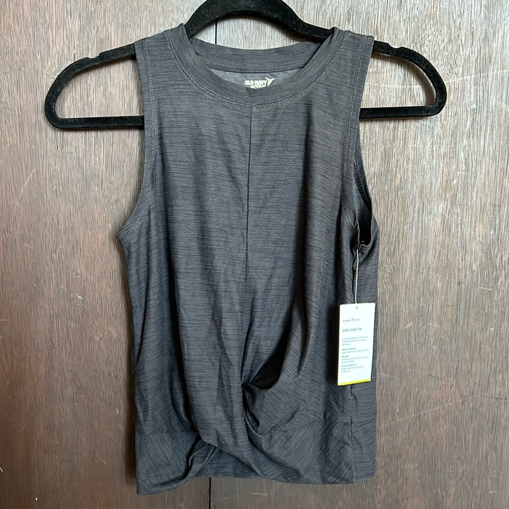 Old navy workout top